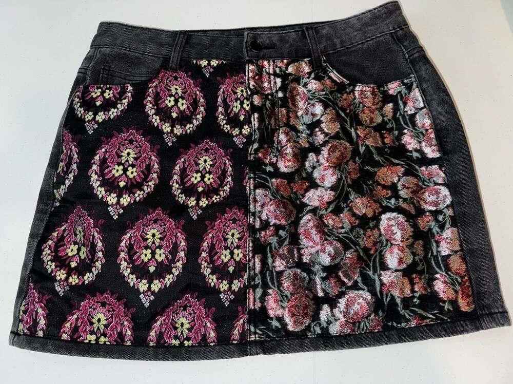 Desigual Black Patchwork Denim Mini Skirt with Floral Jacquard
